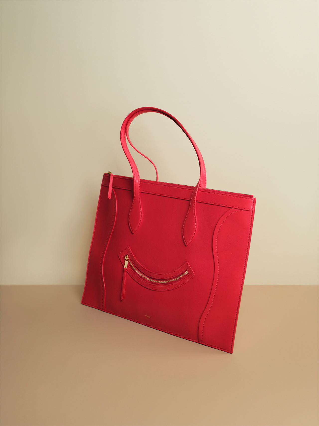 バッグ『カバ ニュー ラゲージ』（セリーヌ ジャパン）