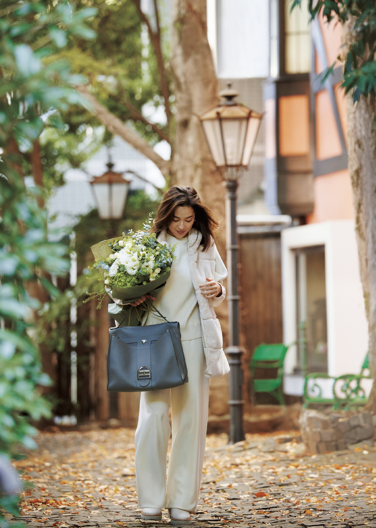 中村アンさんとバッグ『ブリヨン テンポ』