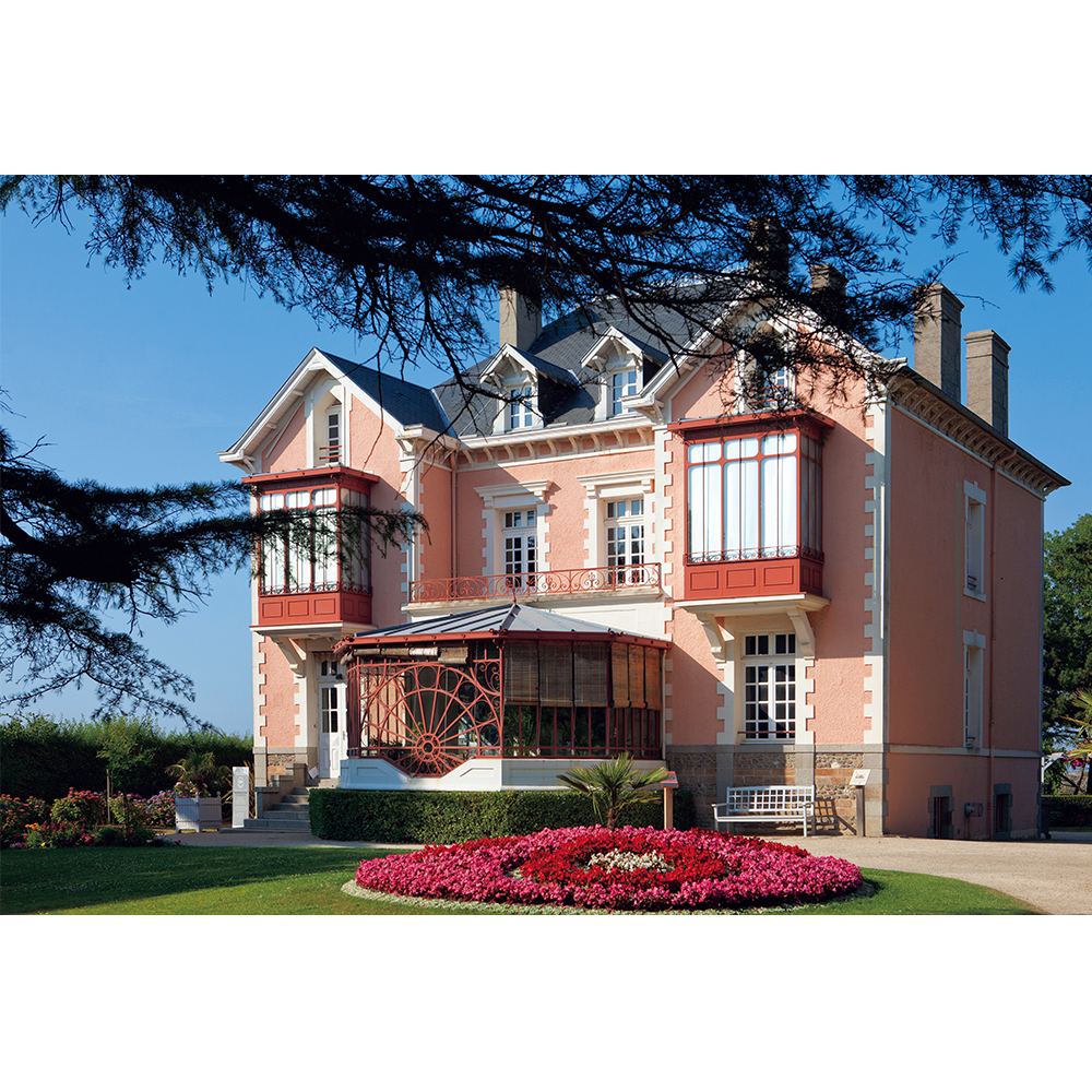 『レ リュンブ』の館 &copy;SOPHIE CARRE