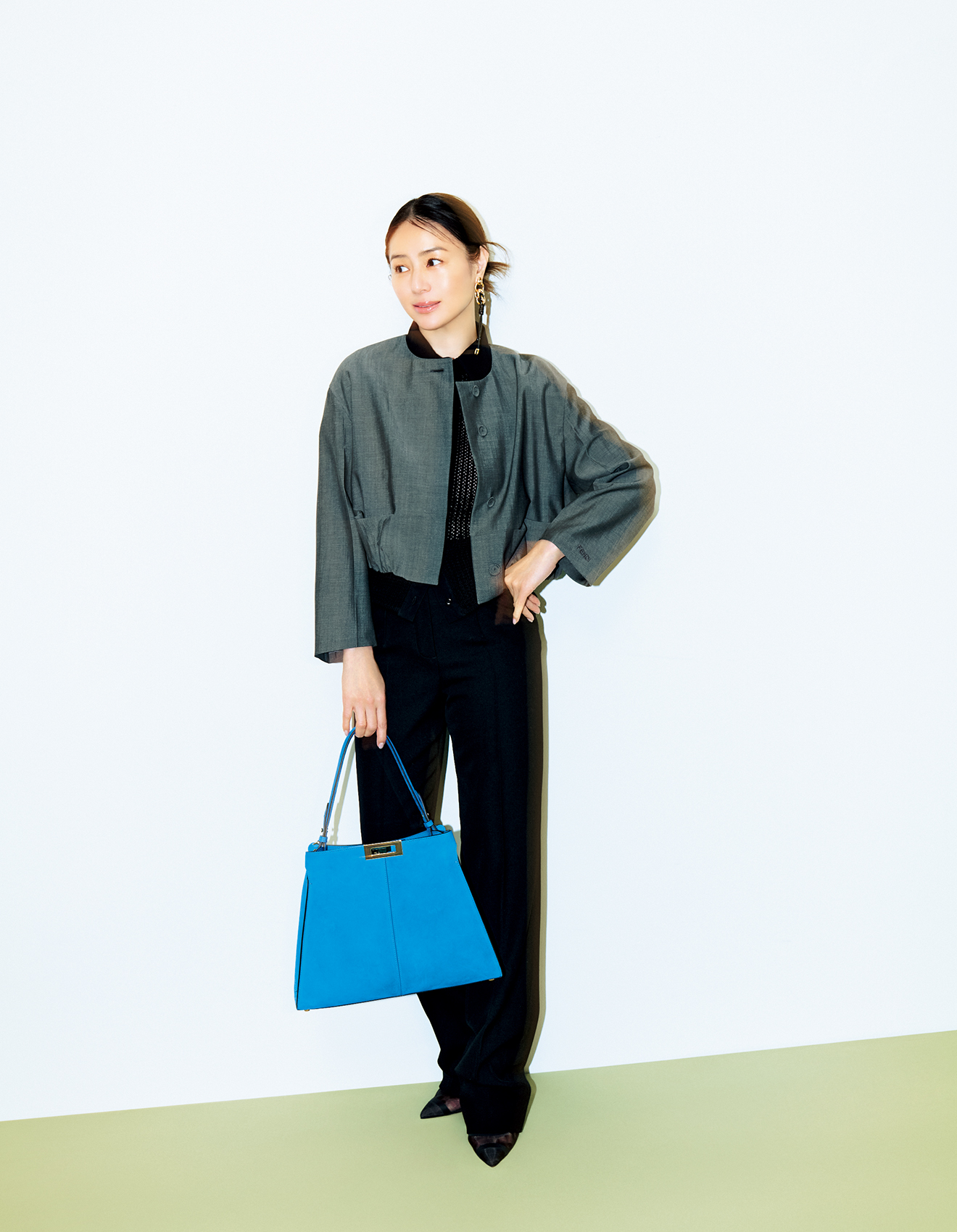 「フェンディ」×井川 遥さん バッグ『フェンディ ウェイ ミディアム』