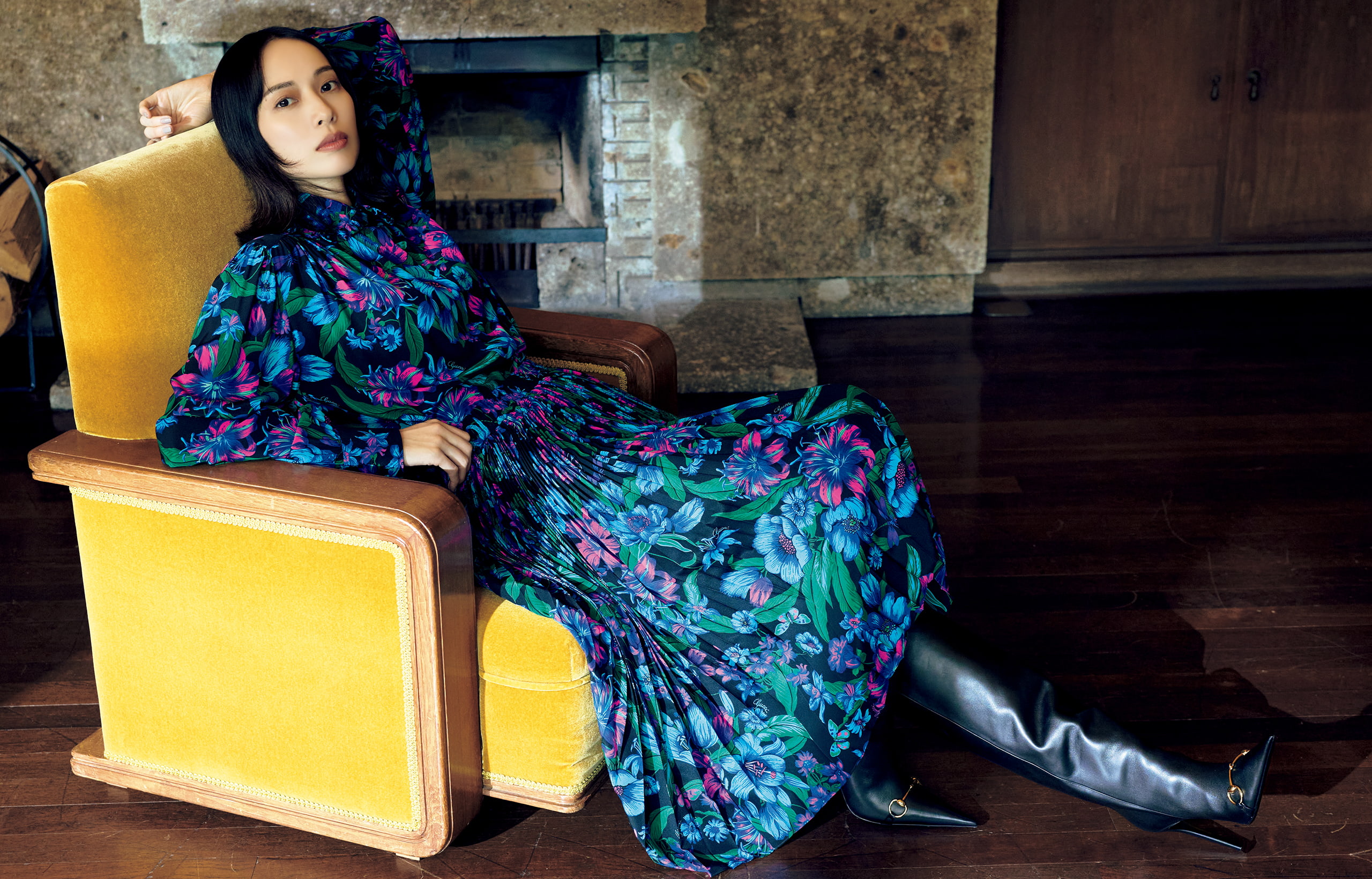 戸田恵梨香さんが体現するGUCCI WOMAN | モードとエレガンスを奏でる“新生グッチ”の幕開け