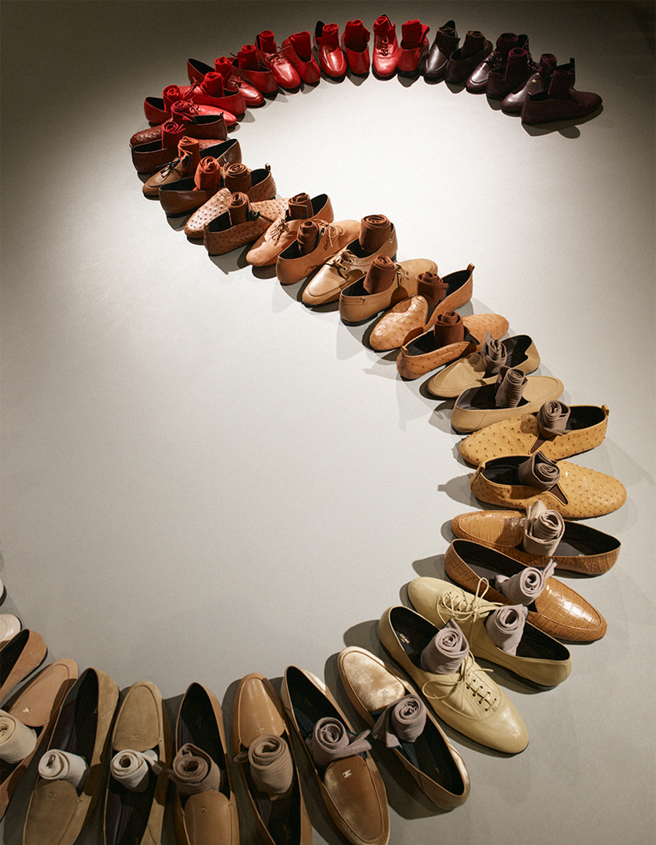 メイドトゥオーダーのシューズコレクション“SHOE SNAKE”のアイテム
