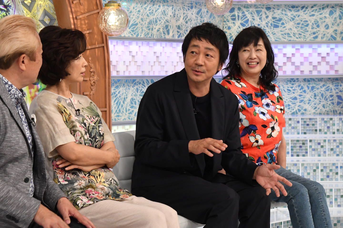 ©ABCテレビ 左から:ガダルカナル・タカさん、榊原郁恵さん、大森南朋さん、かたせ梨乃さん