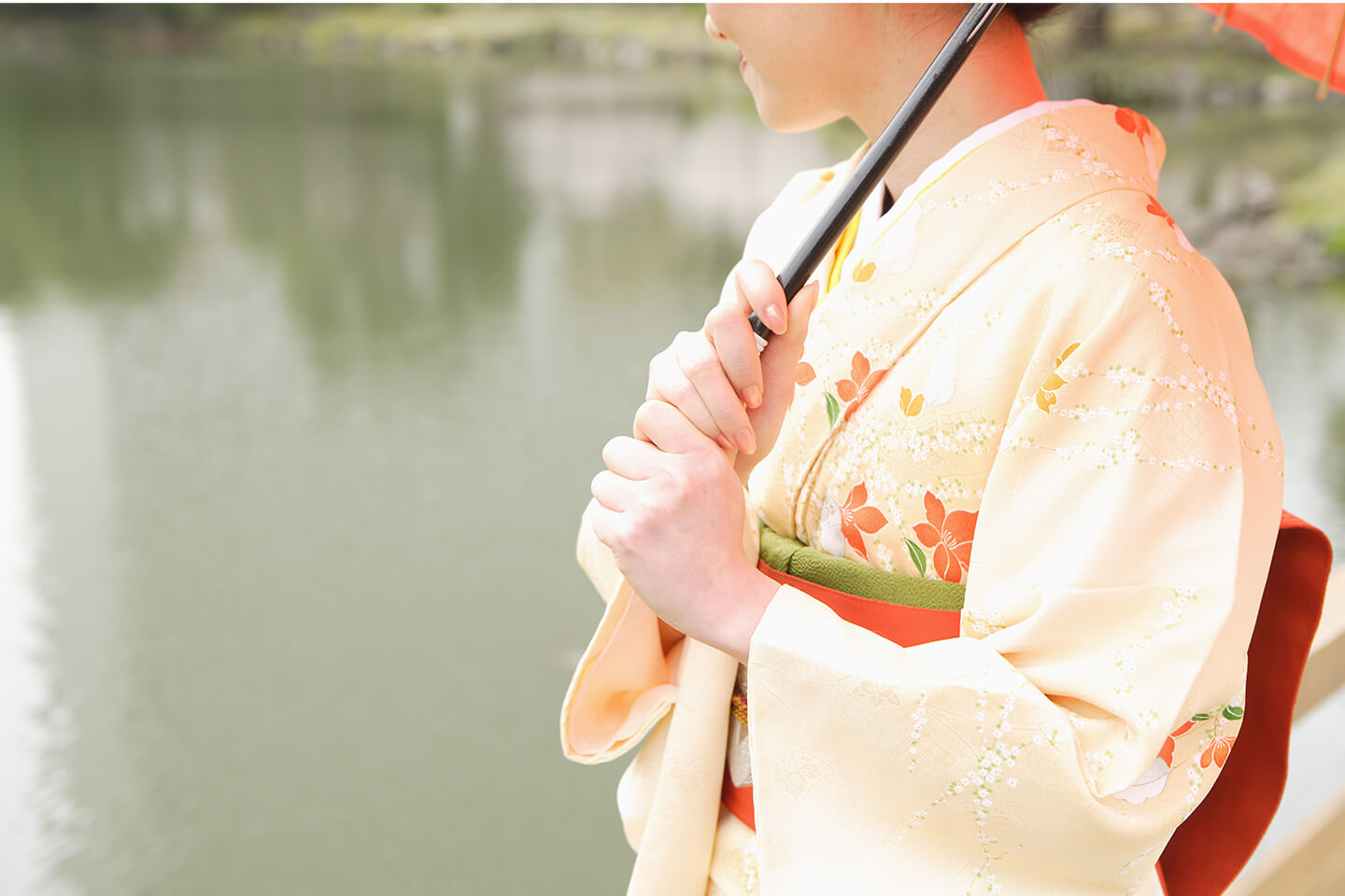 着物姿の女性