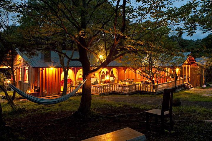 レストランバー「FOREST CABIN」外観