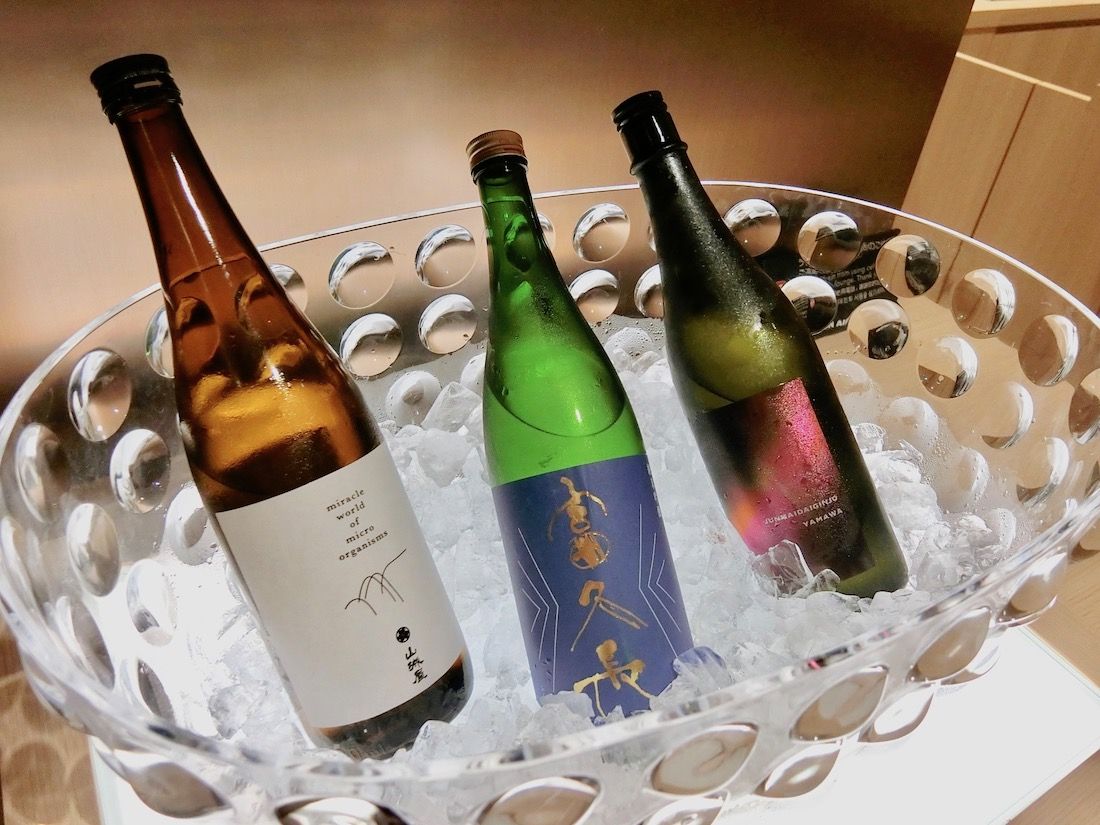 キリッと冷えた日本酒は、3種類用意されている