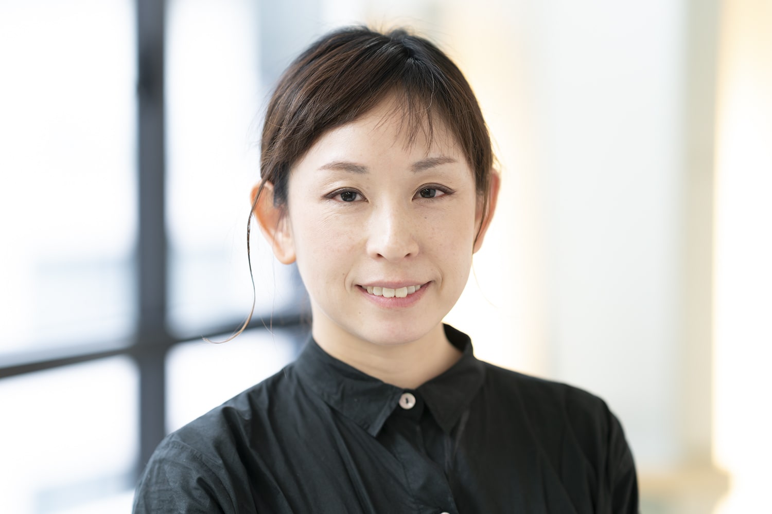 FIX-UP銀座店 ヘア&メイクアップアーティスト・高橋紀衣さん。今、ハマっているのがピクルスづくり。「夏バテしたのがきっかけで始めました。今度はぬか漬けにチャレンジしたいですね」
