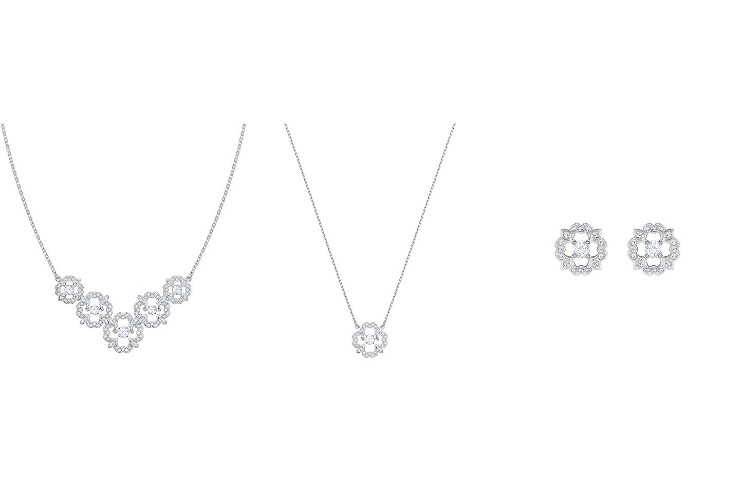 左から/「Sparkling Dance」ネックレス¥27,750・ネックレス¥18,500・ピアス¥13,750