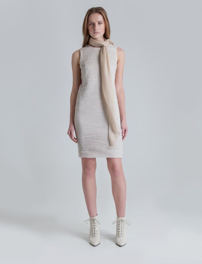 アクリス(AKRIS)のワンピースとスカーフ