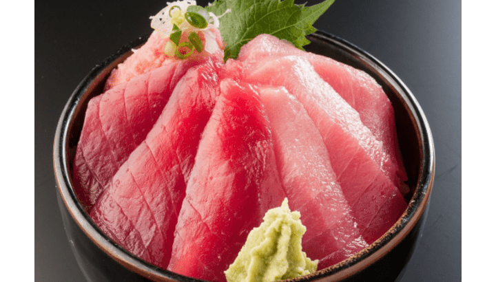 「天然めばちまぐろセット」¥4,000