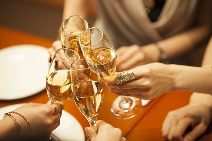 平成22(2010)年には「女子会」が流行語に