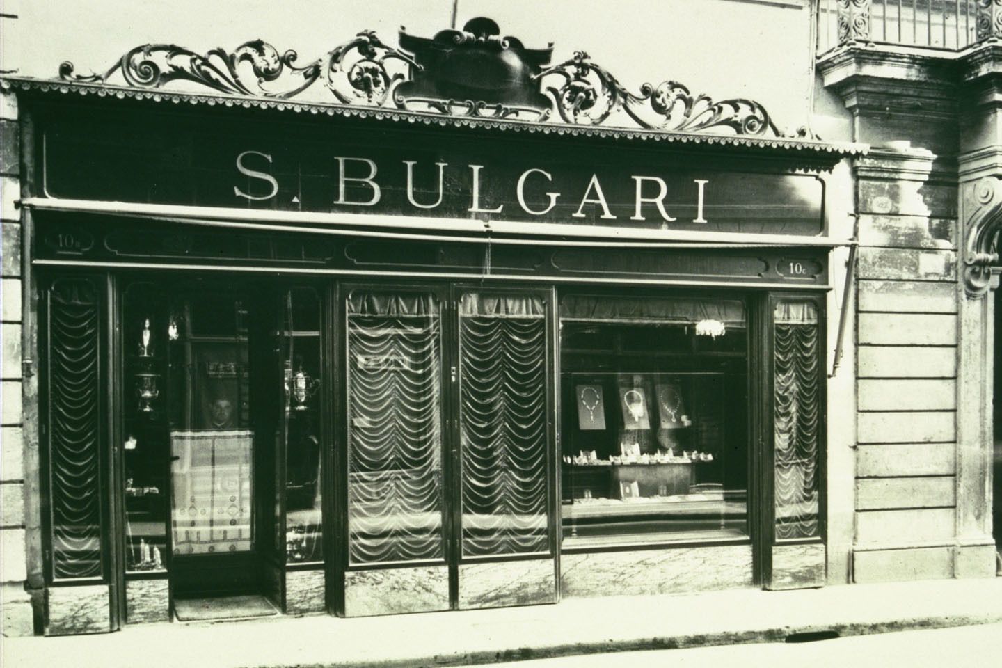 創業当時のブルガリ本店