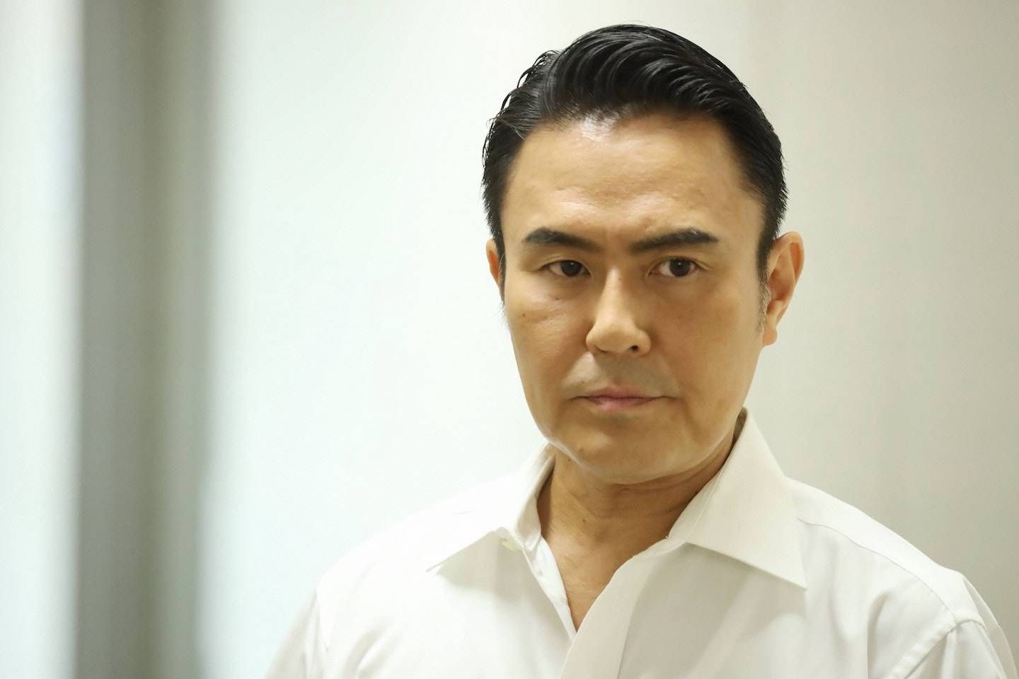 神崎譲治(市川右團次さん) ©フジテレビ