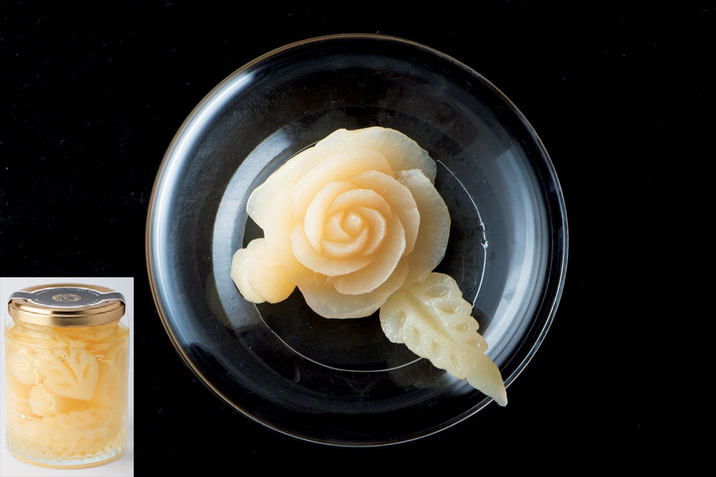 瓶にはバラの花やツボミがぎっしりと。1瓶(250g・固形量100g)¥10,000、取り寄せ可、日持ち/6か月