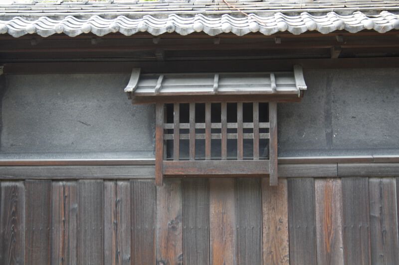 旧豊田家武者窓。町並みには、武家屋敷の名残が見られる/提供:名古屋観光コンベンションビューロー
