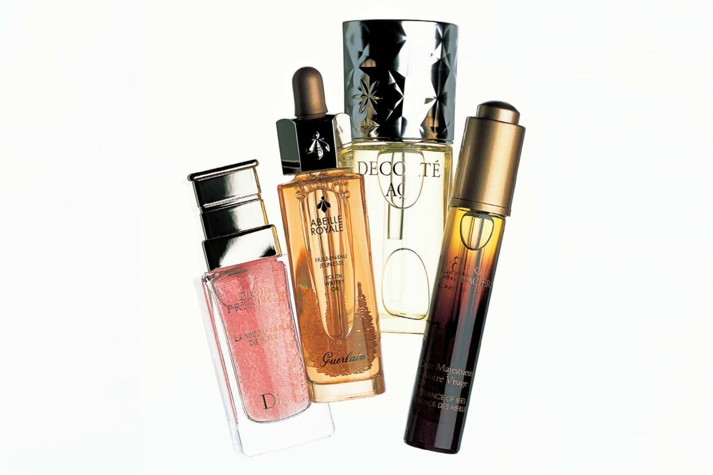 【キャプション】左から/(1)パルファン・クリスチャン・ディオール プレステージ ユイル ド ローズ 30ml ¥26,000(9月29日発売)、(2)ゲラン アベイユ ロイヤル ウォータリー オイル 30ml ¥11,500、(3)コスメデコルテ AQ オイル インフュージョン 40ml ¥10,000、(4)CVLコスメティックス・ジャパン レリクシール デ グラシエユイル マジェステューズ ヴォートル ヴィザージュ 15ml ¥42,000