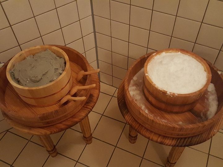 水素水入り泥パック&塩サウナ