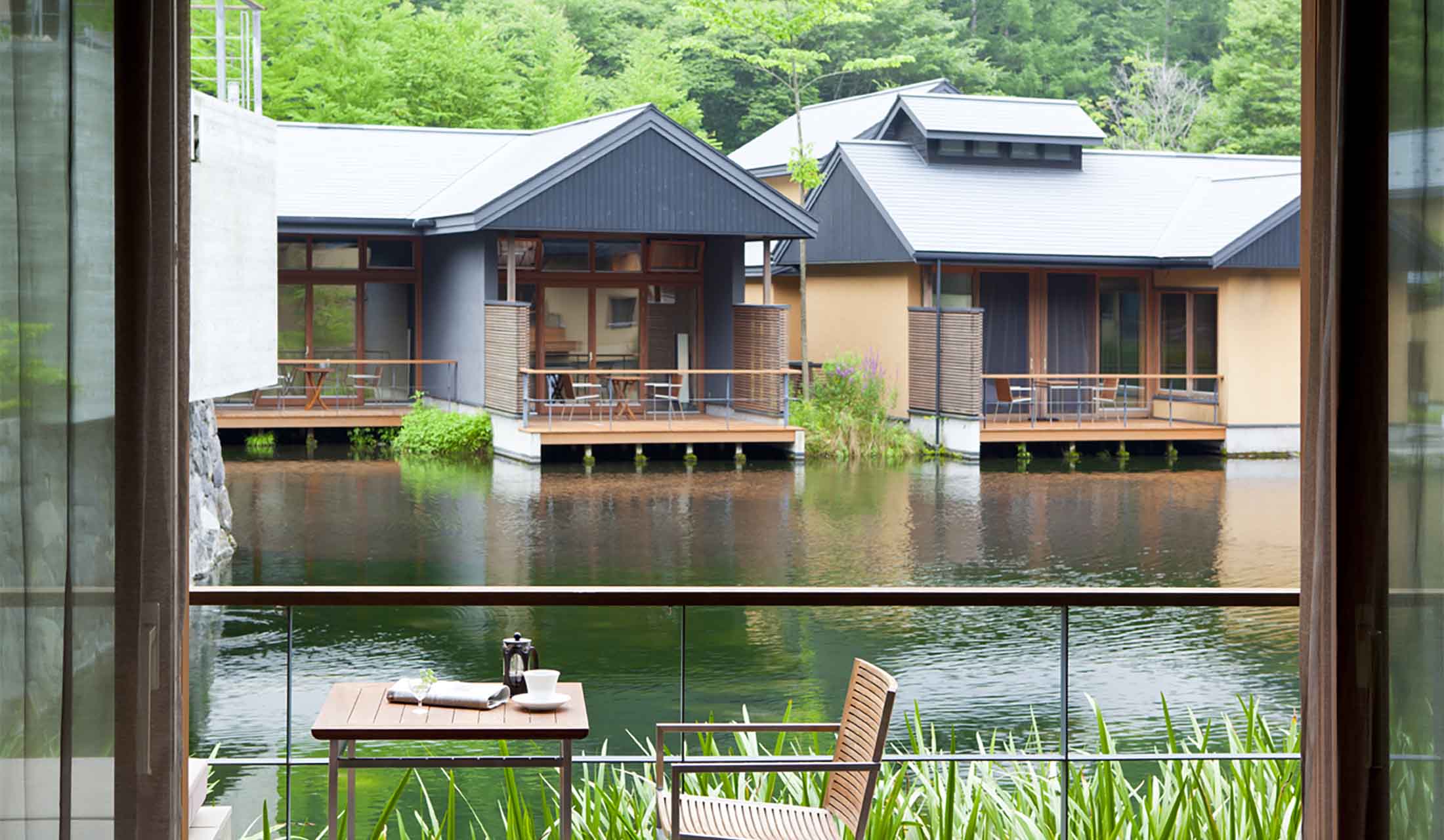 【星のや軽井沢】自慢の水波テラス
