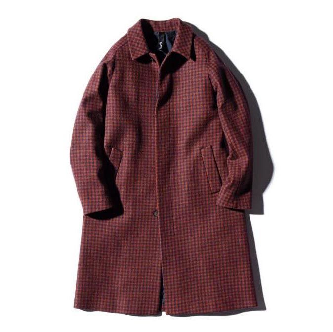 コート¥90,000(トヨダトレーディング プレスルーム〈イーヴォ〉)