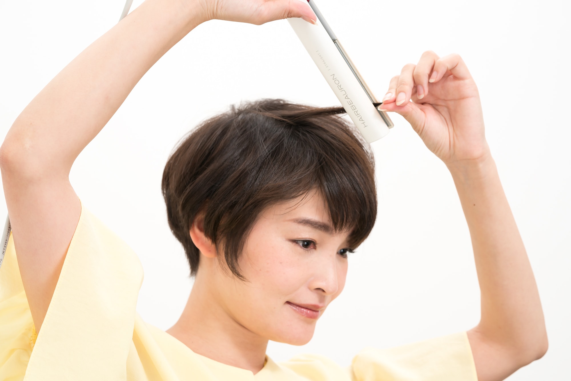 髪を前方にスライド