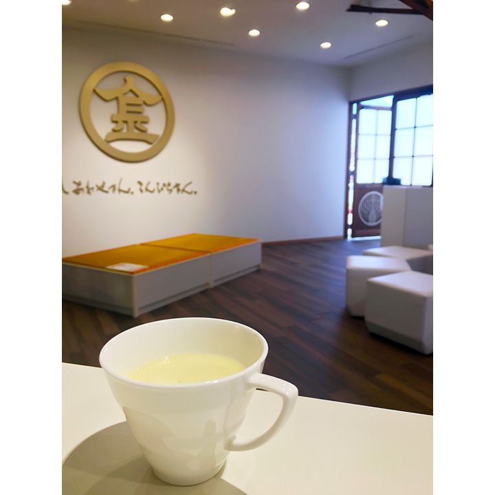 JR四国「四国まんなか千年ものがたり」専用待合室で季節のスープが味わえる「ウェルカムサービス」