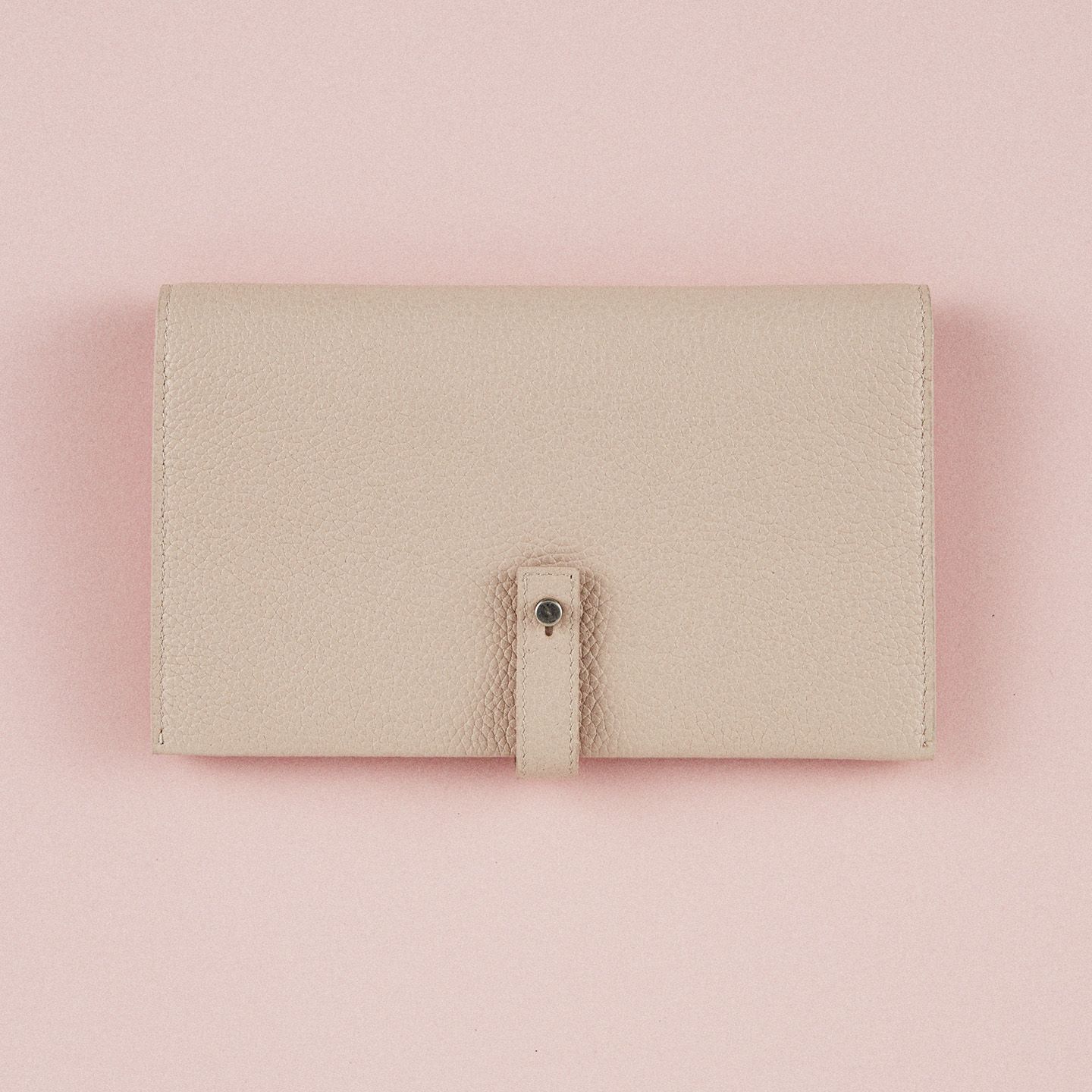 ■サンローランの「FLAP WALLET(フラップ ウォレット)」