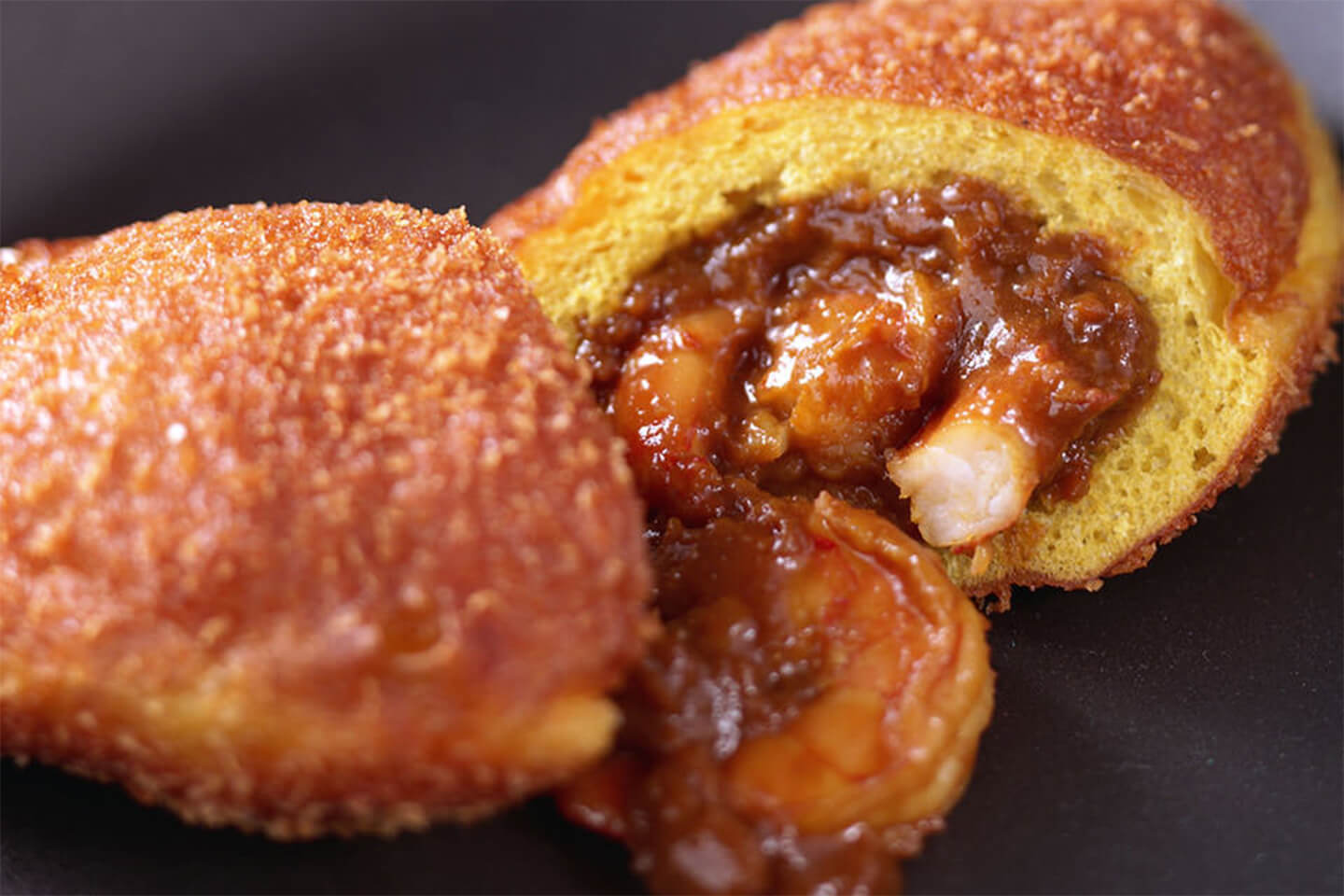 シュリンプカレーパン