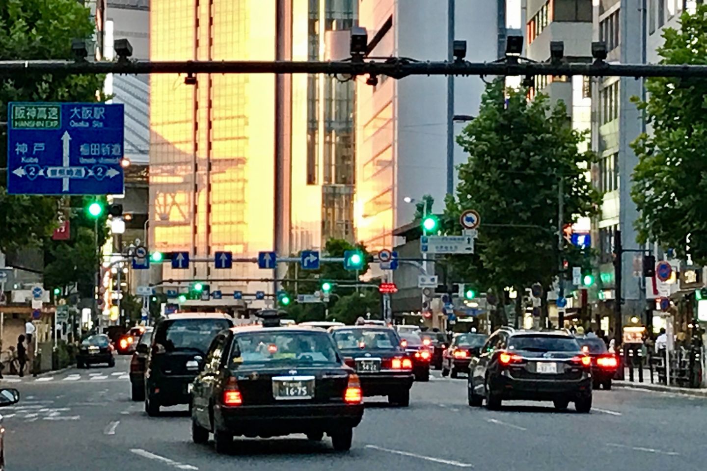 急に「右曲がって」と言われても…