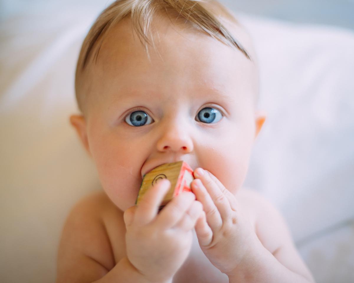 赤ちゃんは、ポリアミン豊富な母乳で健康的に育つことができる。