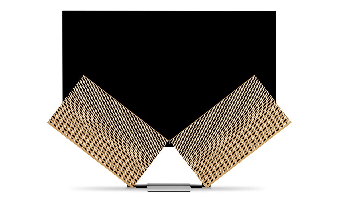 テレビの電源を入れるとスピーカーが左右に分かれ扇型に展開していく。