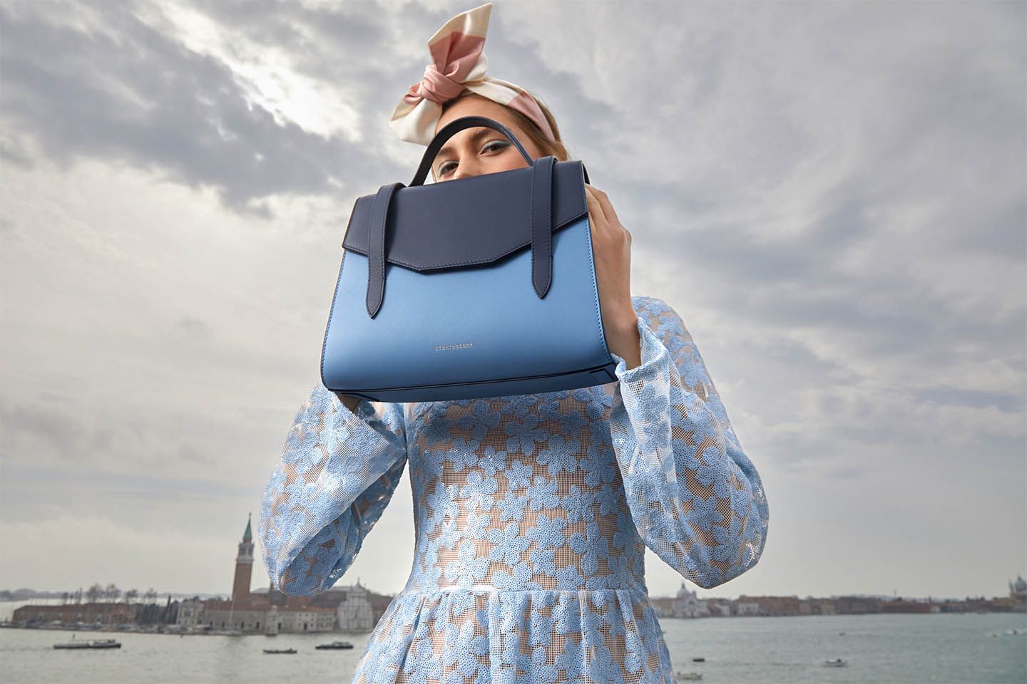 ストラスベリー2019年秋冬コレクション