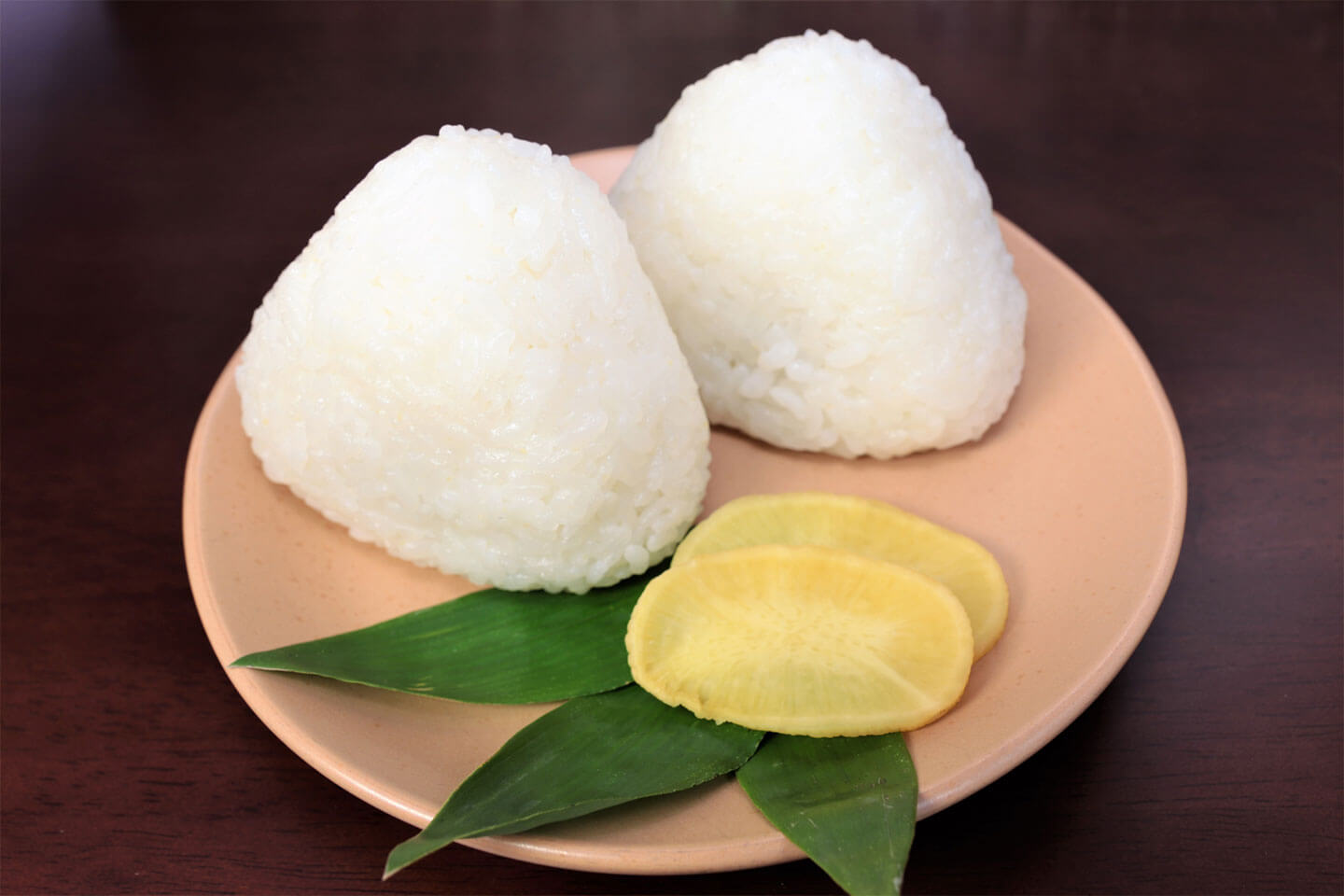 塩むすびを最もおいしくする塩って?