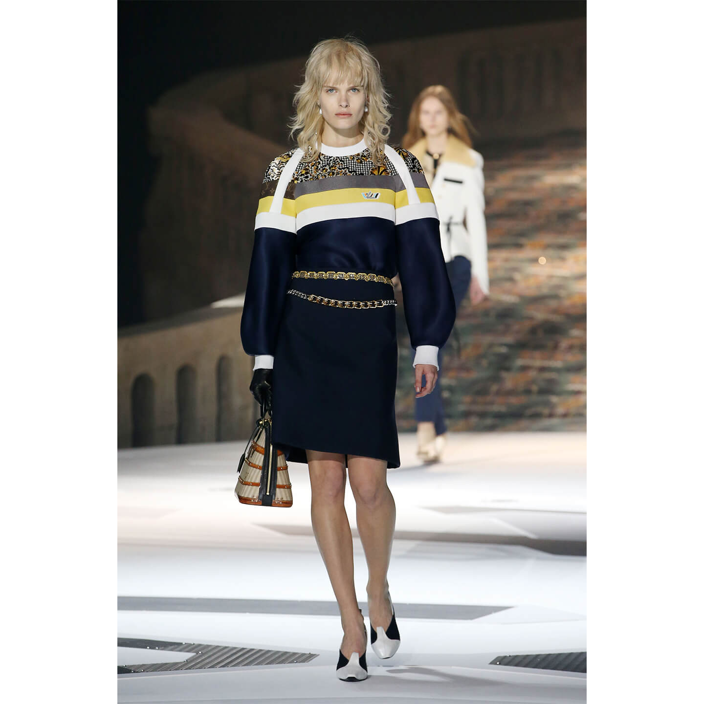 LOUIS VUITTON(ルイ・ヴィトン)のルック画像