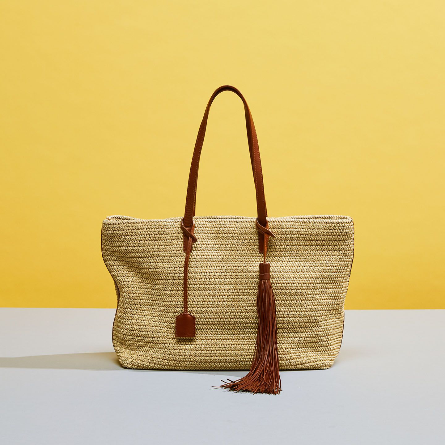 バッグ「モノグラム・サンローラン ショッピング・トート」¥145,000【縦28×横37×マチ13cm】