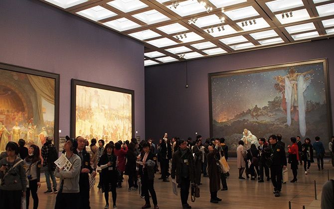 国立新美術館「ミュシャ展」会場の様子