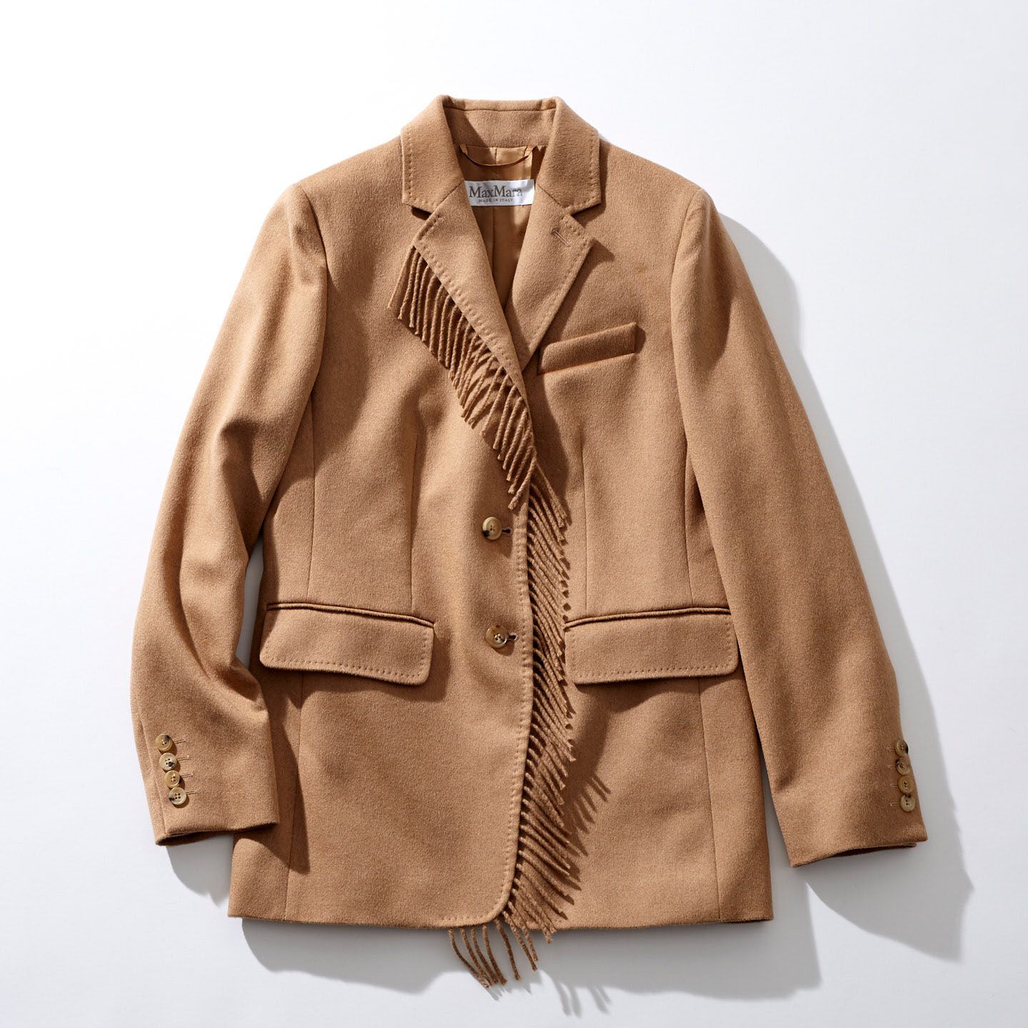 ジャケット¥182,000(税抜)
