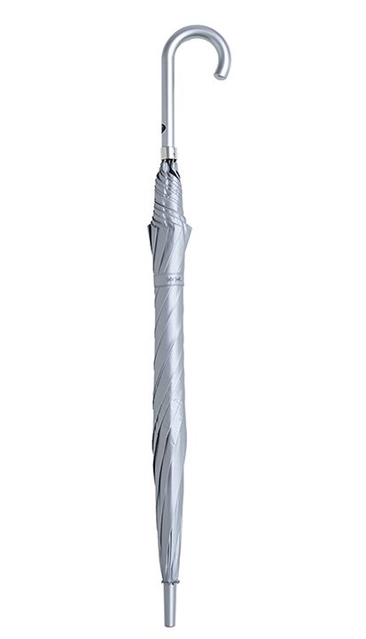 サイズは大きめの65cm、強烈な日差しからしっかり肌をガードしてくれる「銀行員の日傘 65cm」