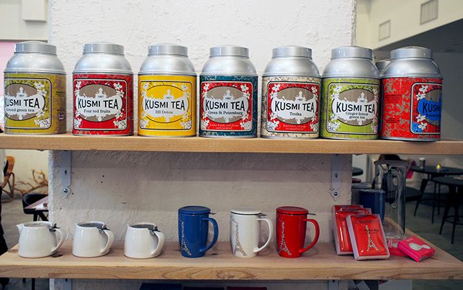 クスミティー(KUSMI TEA)の店舗内