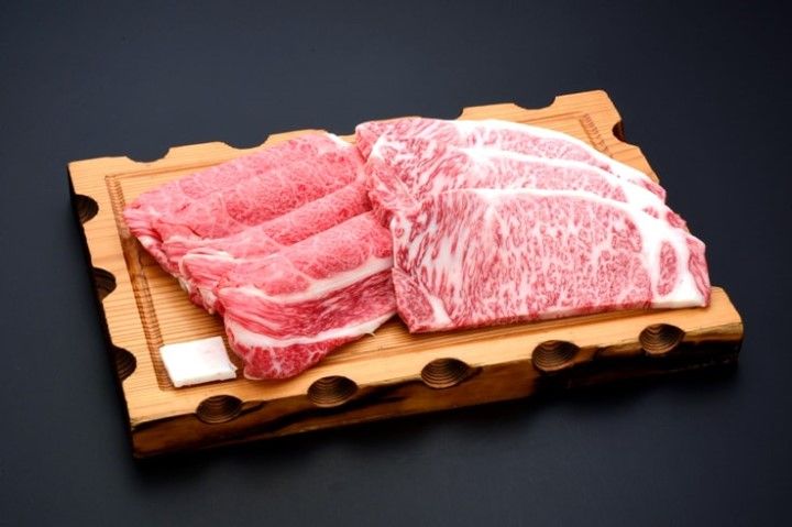 米沢牛すき焼き・ステーキ詰合せ|山形県米沢市