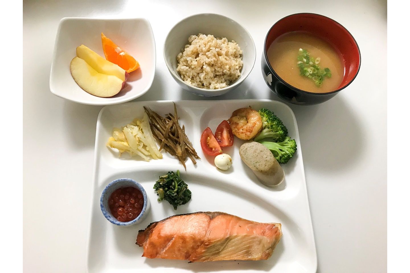 毎朝の食事も、秋田さん自らが、家族のために栄養バランスを考えて準備