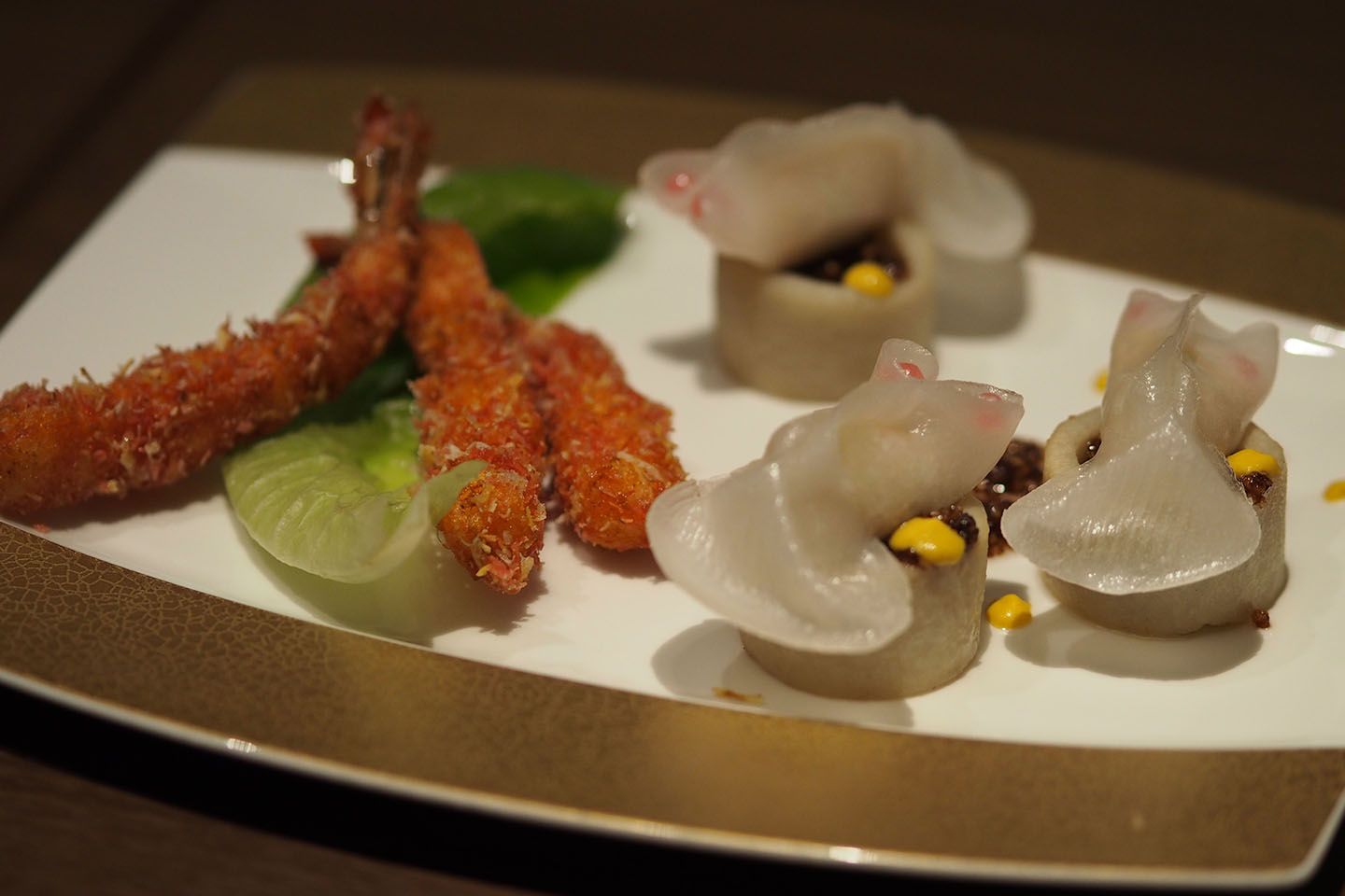「金魚ハーカオと海老の華やか揚げ」