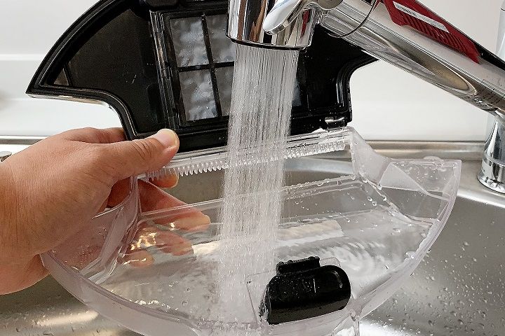 水でシャッと洗い流せる快感は、はずせません。