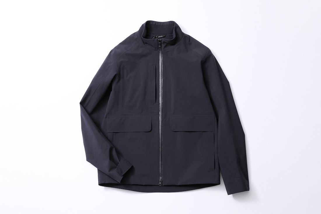 「POWER+」¥148,000(ゼニア カスタマーサービス〈ジー ゼニア〉)※カラーはスタイリングしやすいネイビーのみ展開、税抜価格