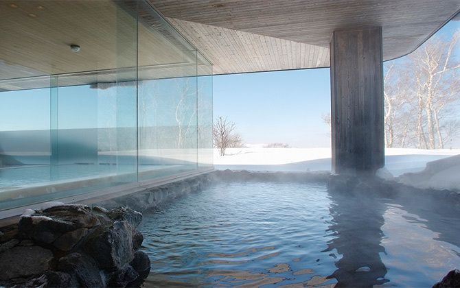 北海道ザ・ウィンザーホテル洞爺リゾート & スパの雪見露店風呂