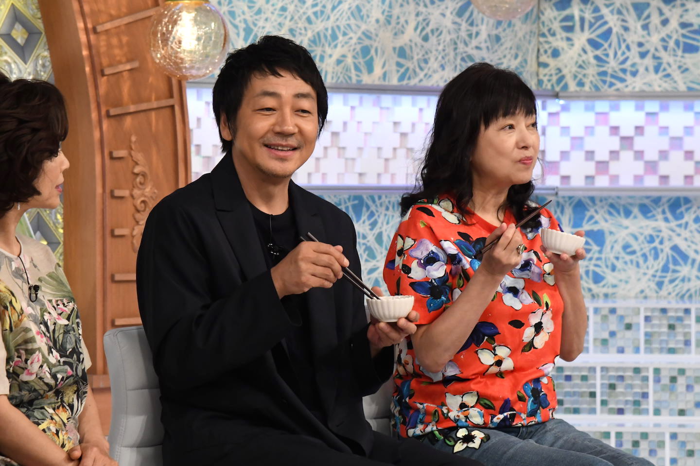 ©ABCテレビ 左から:榊原郁恵さん、大森南朋さん、かたせ梨乃さん