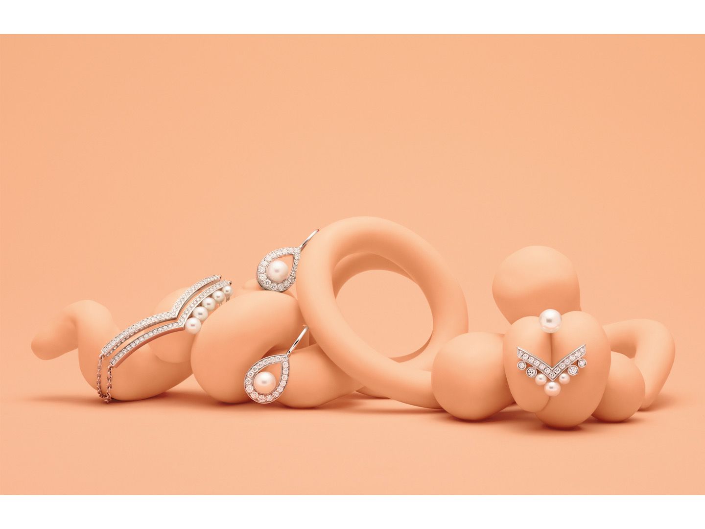 ファッションニュース_7,ブレスレット_1,ピアス_4,イヤリング_4