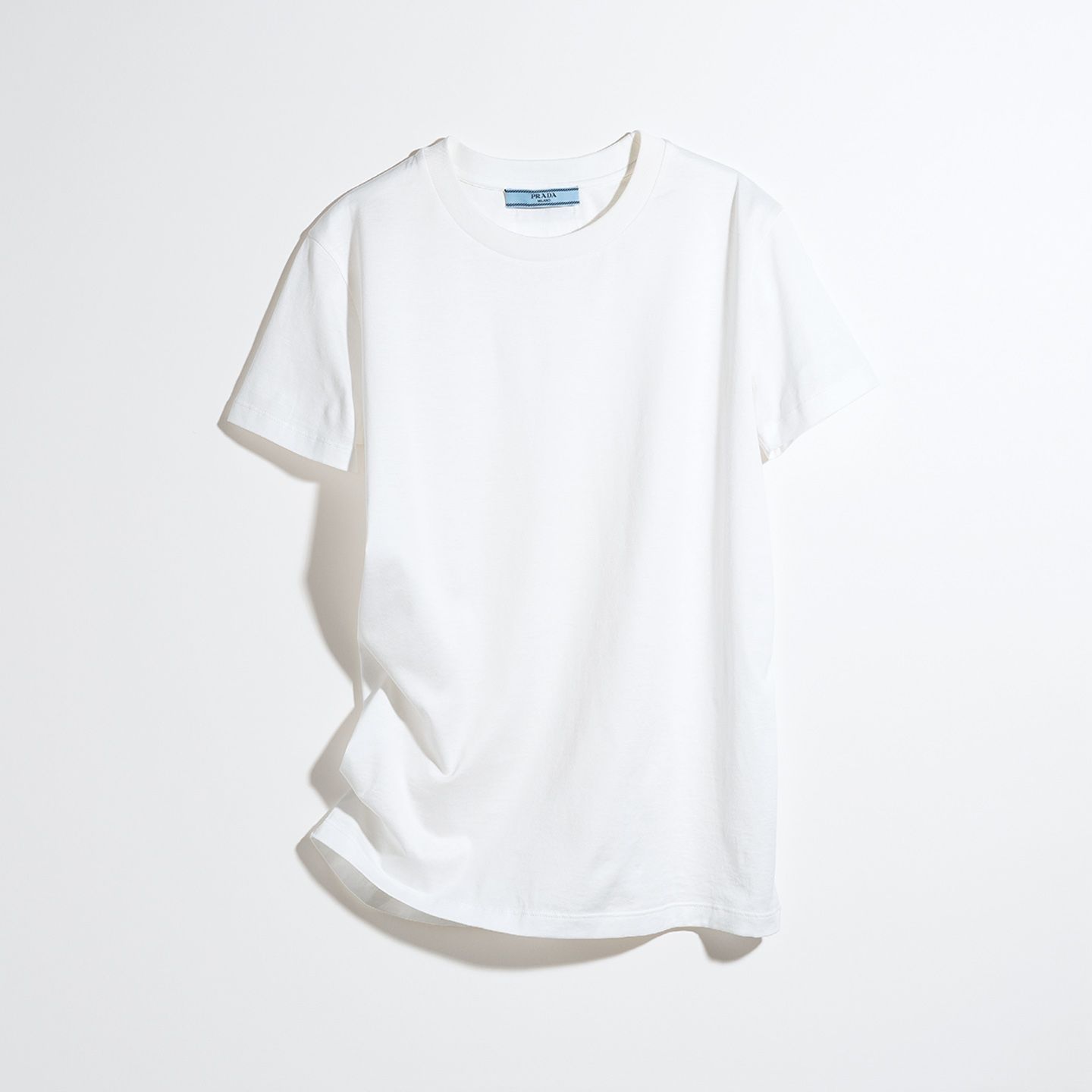 おしゃれ通が指名買いする不滅の洗練性を奏でるシンプル名品