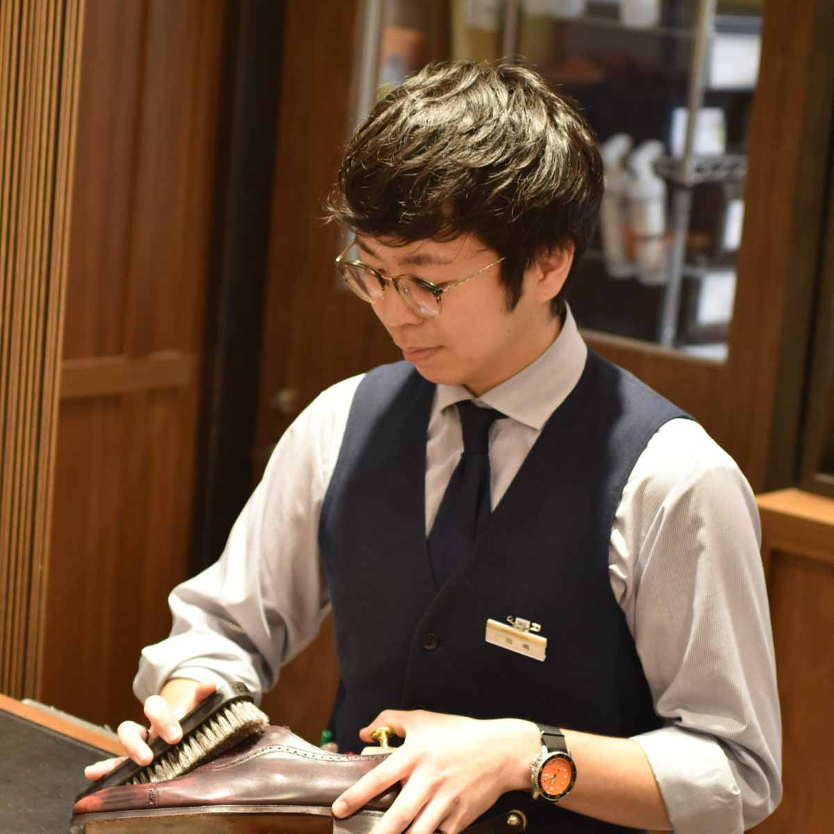 2019年靴磨き選手権で2位になった岡島氏