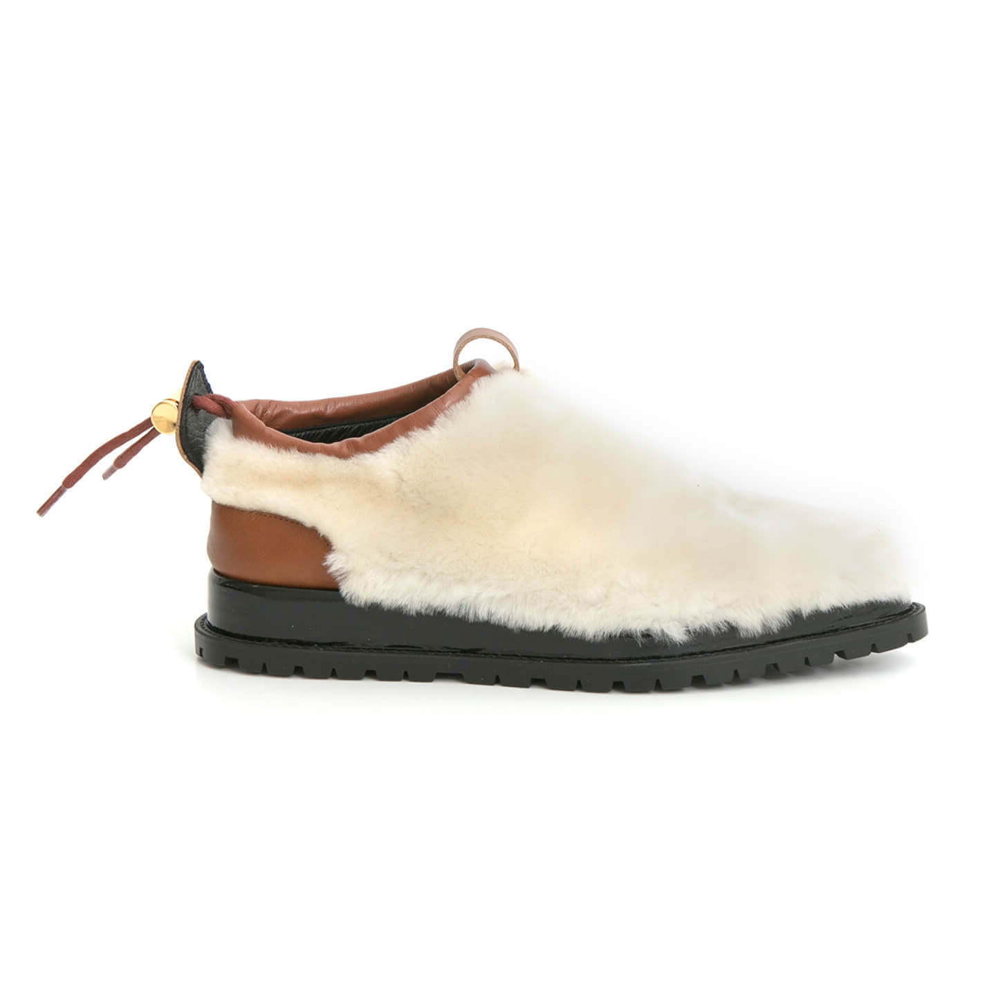 SACAI(サカイ)のスニーカー