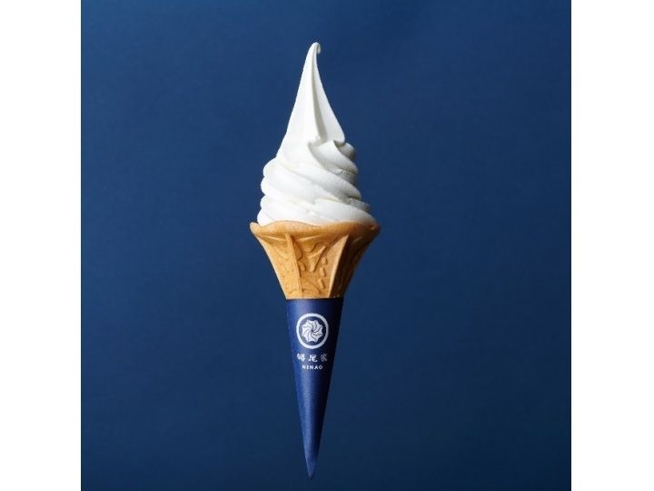 ニナオのソフトクリーム「杏仁」の画像